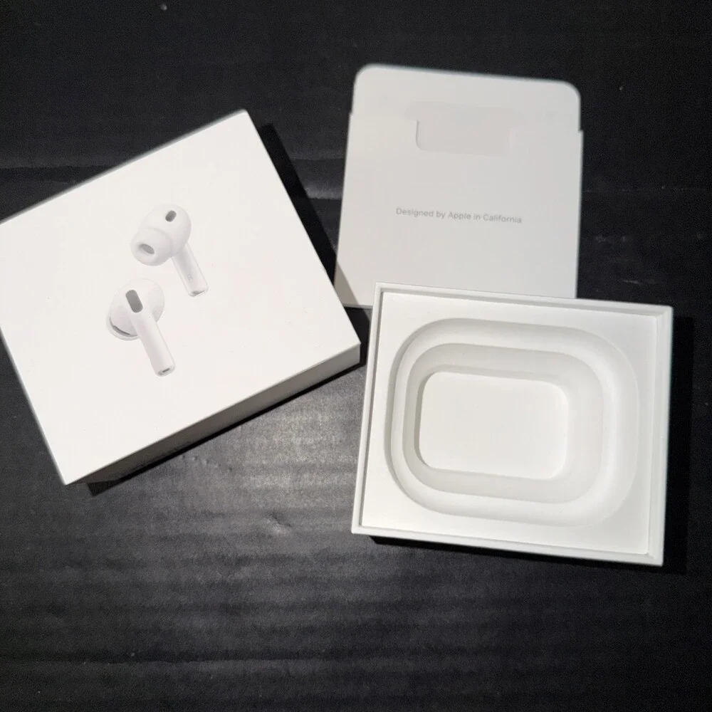 Apple AirPods Pro 3 EMPTY BOX ONLY
